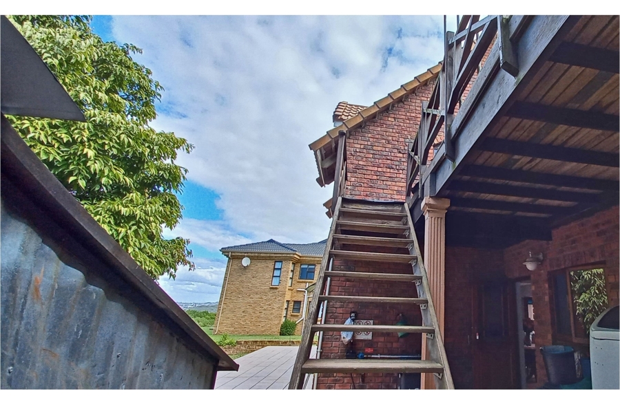2 Bedroom Property for Sale in Hersham Western Cape